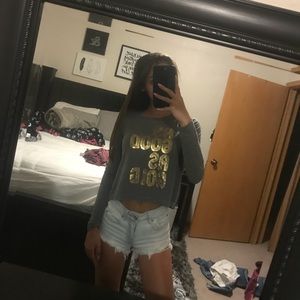 Bold Letter Print cropped long sleeve